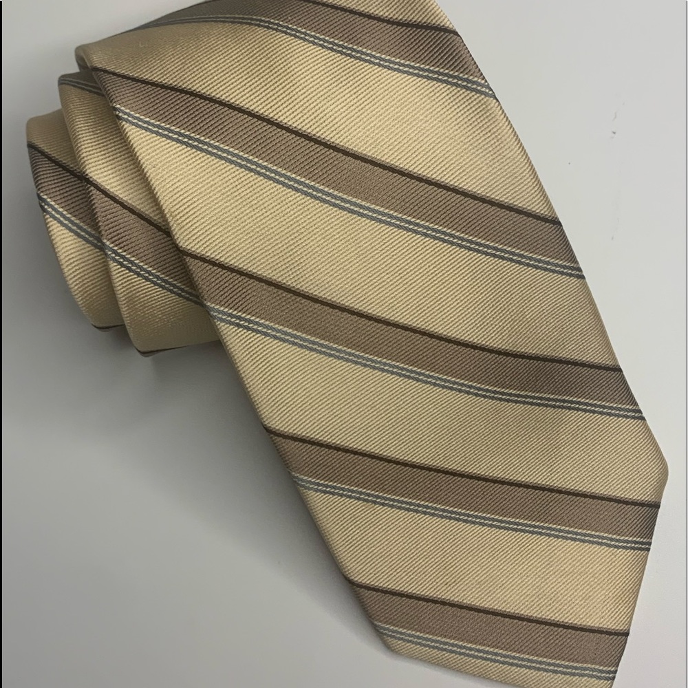 Tom Jones stripe yellow tie